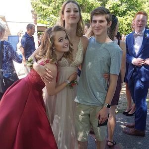 Meet your Posher, Clara